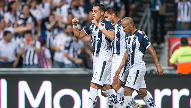 Si para este viernes no sabes si hay fútbol, aquí te dejamos algunos partidos en los que podrás hacer una apuesta y compartir con nosotros la emoción de ganar. 