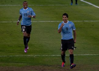 Luis Suárez presume sus goles. Luis Suárez, goles