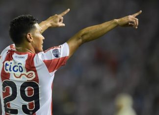 El padre de Teófilo Gutiérrez, apuesta por la defensa de su hijo. apuesta, teófilo gutiérrez