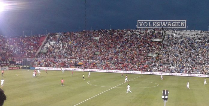 apuestan, olimpia, wanderers